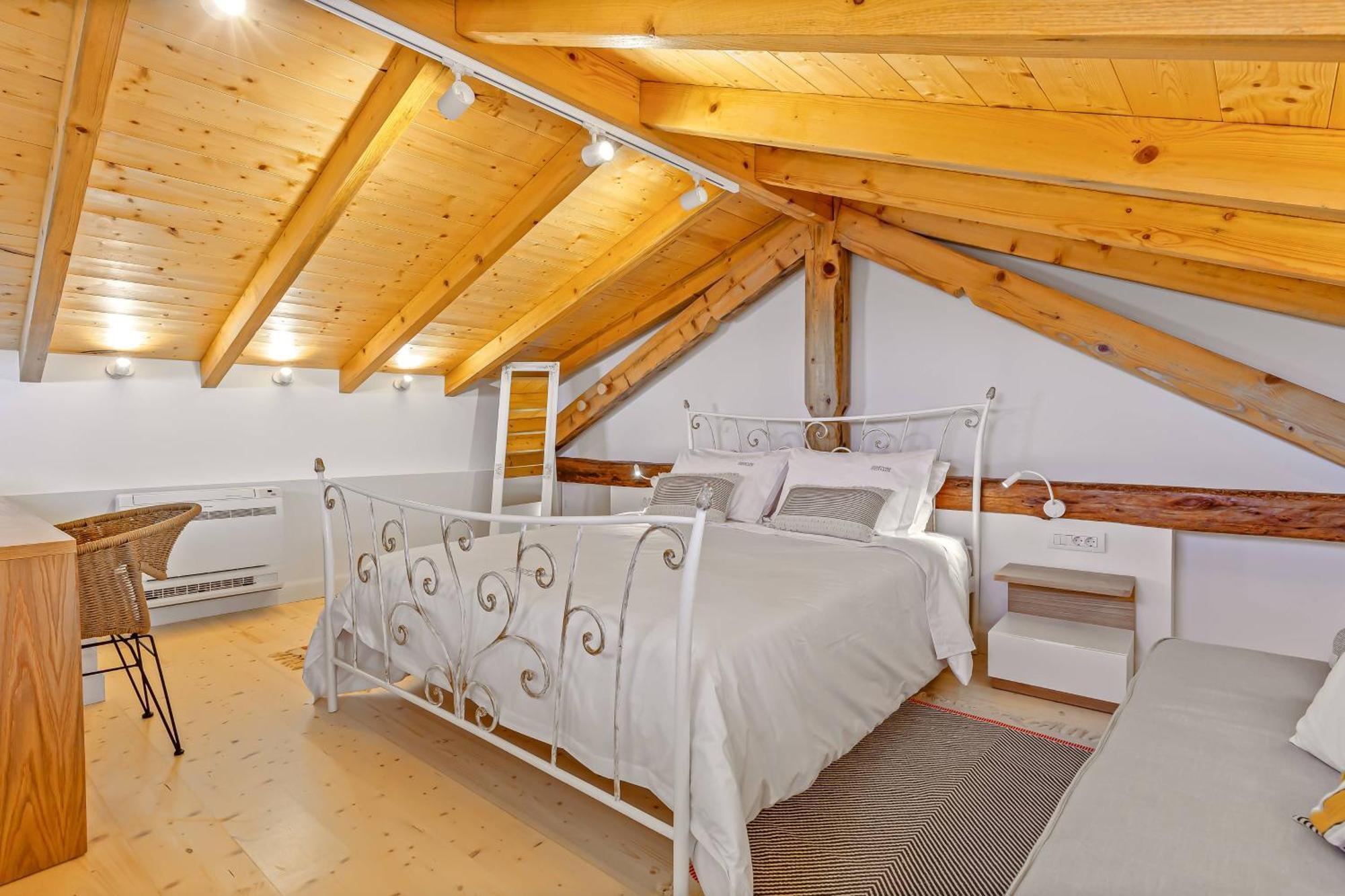 Lákones Courtyard Cottage Corfu מראה חיצוני תמונה