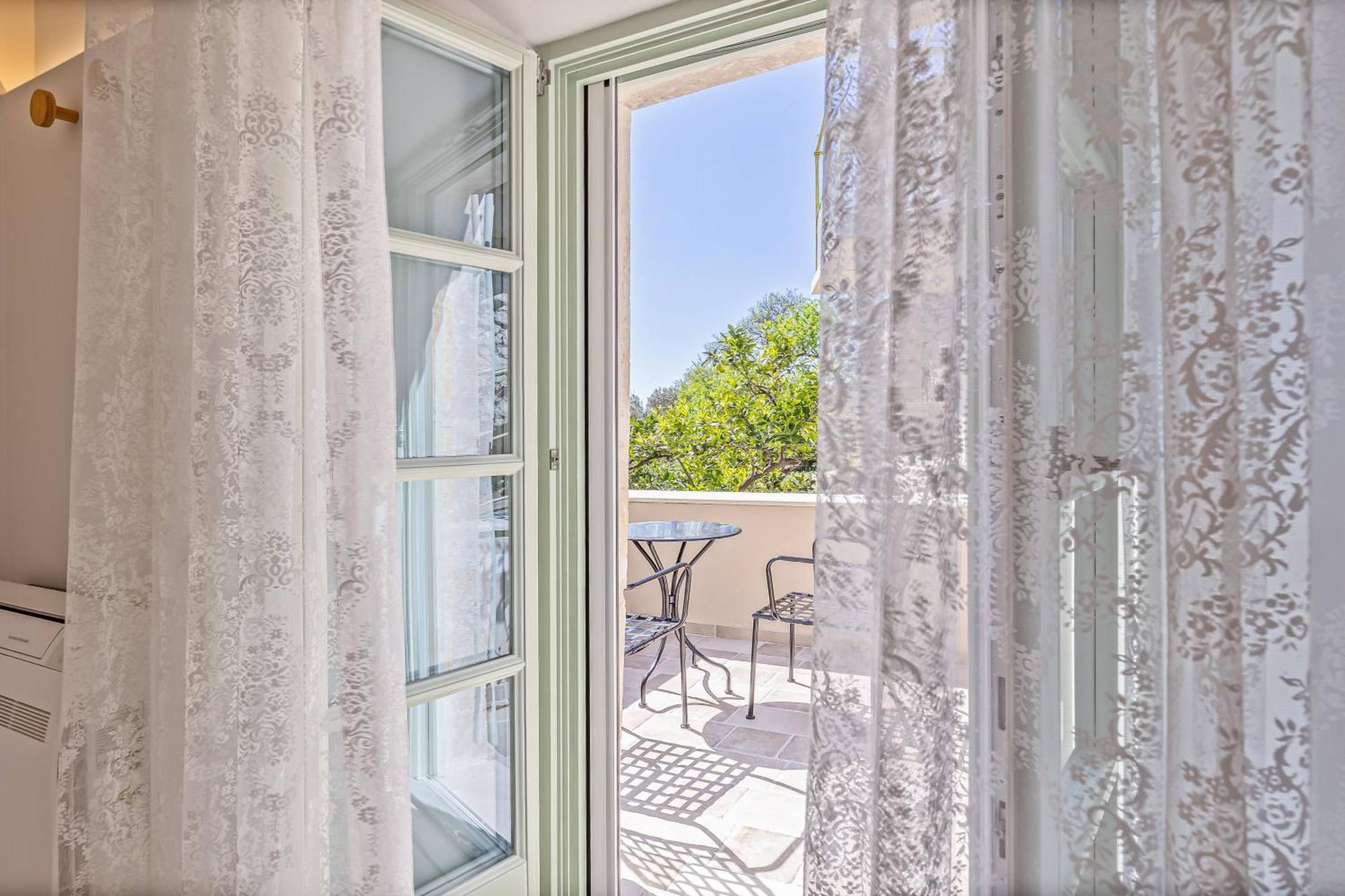 Lákones Courtyard Cottage Corfu מראה חיצוני תמונה
