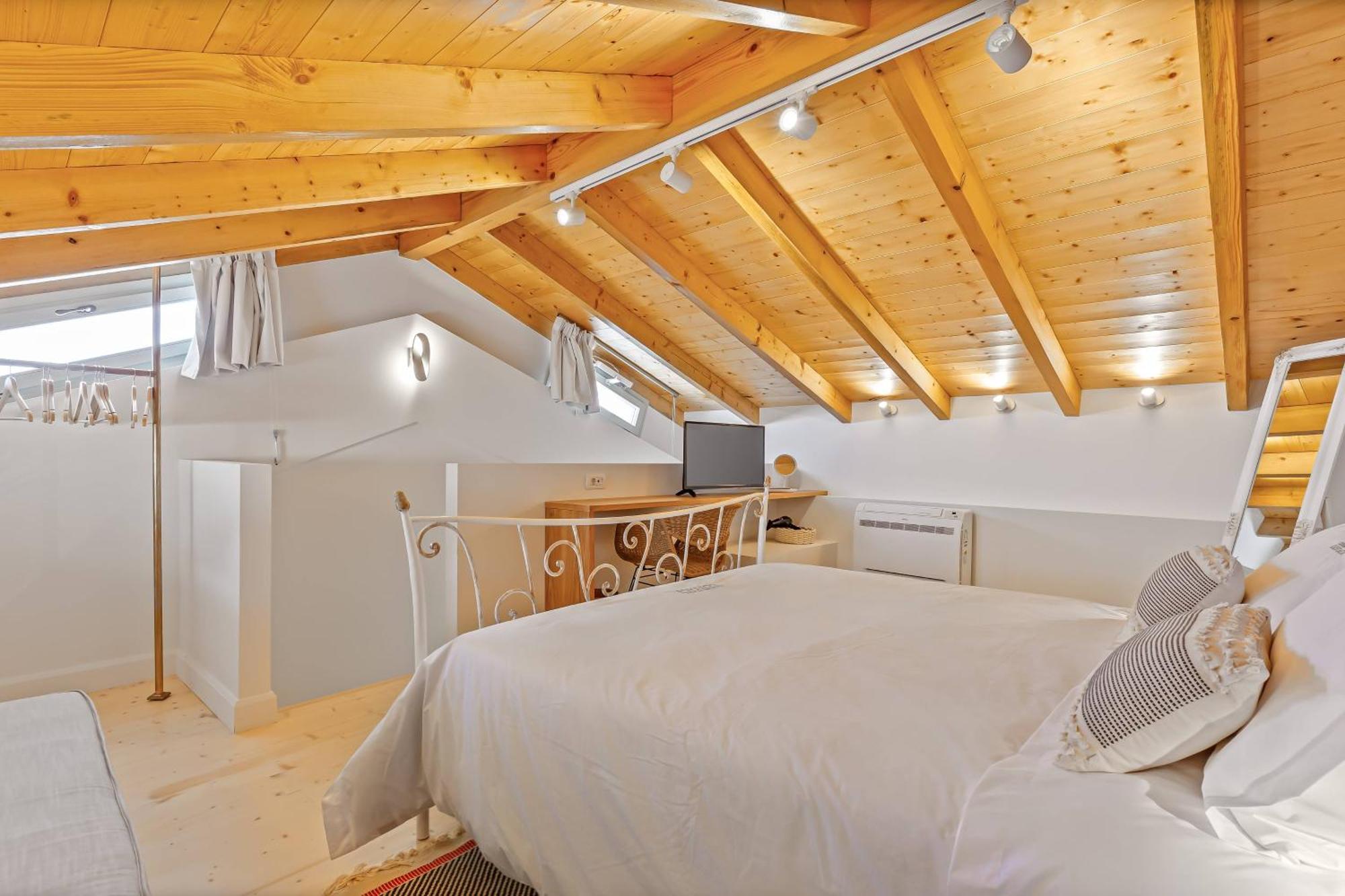 Lákones Courtyard Cottage Corfu מראה חיצוני תמונה